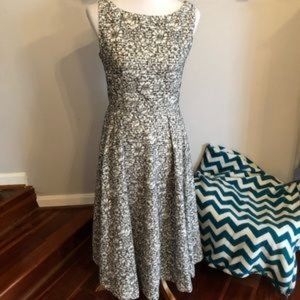 Vera Wang floral lace gingham tea length dress